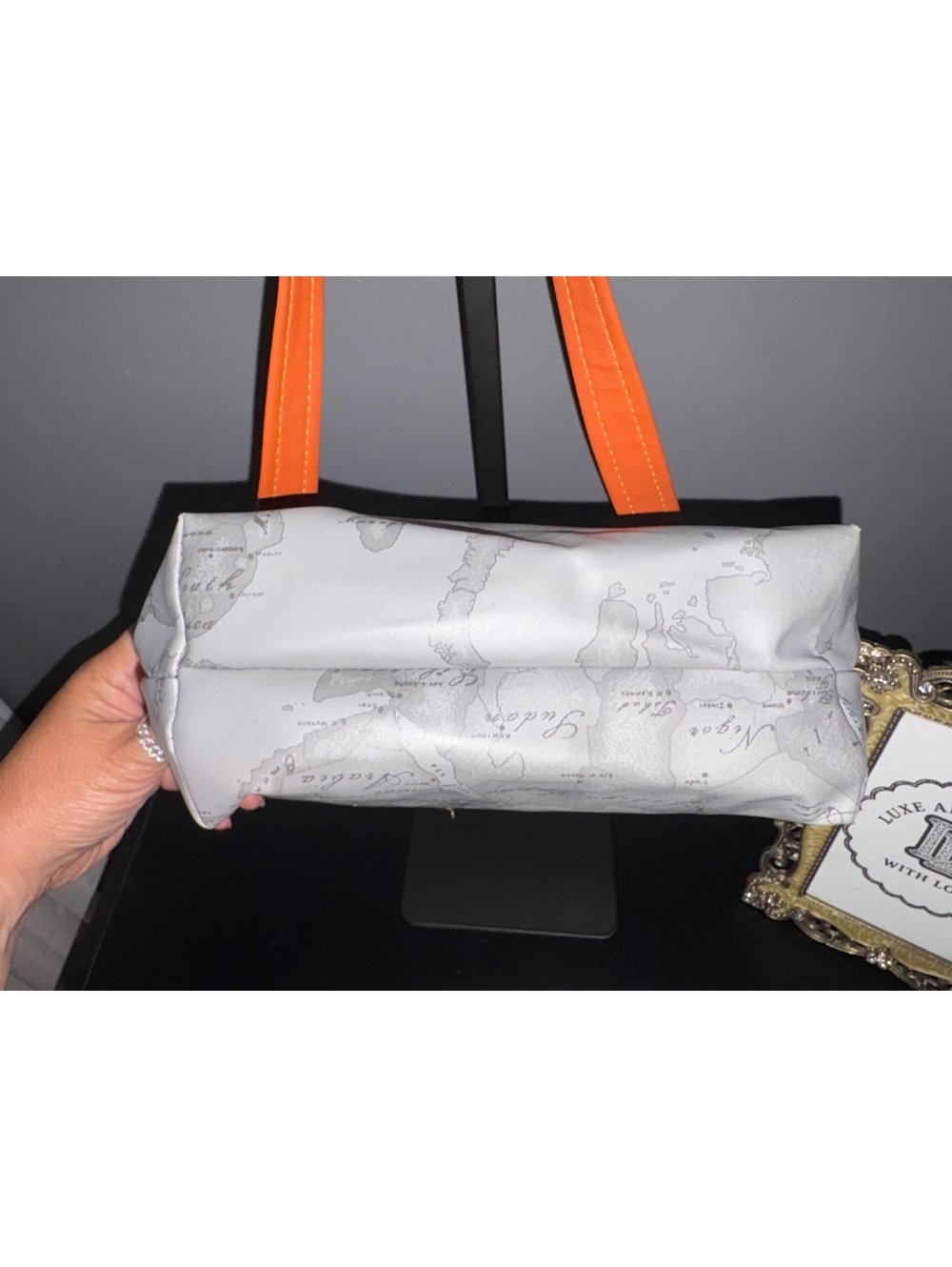 Alviero Martini 1st Class Relax Shoulder Bag - Picture 7 of 8